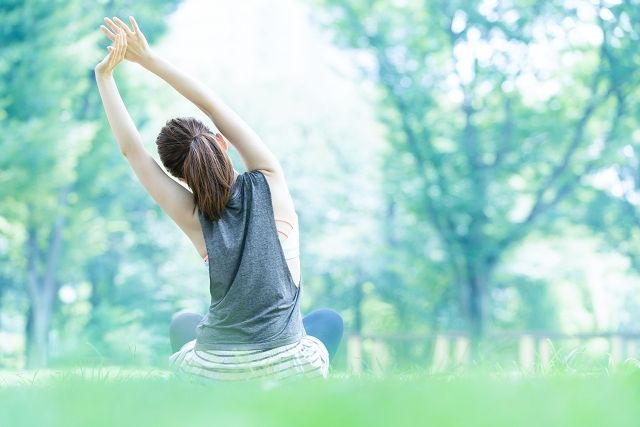 スポーツは身体活動や運動だけでなく、生活習慣病やメンタルヘルスにに効果をもたらす