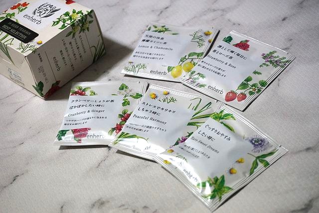 エンハーブの多数あるハーブティーから自分の好みや嗜好を知りたい・自分の口に合うか試したいという時にはまず「ハーブティーBEST SELECTION ベストセレクション」がおすすめ